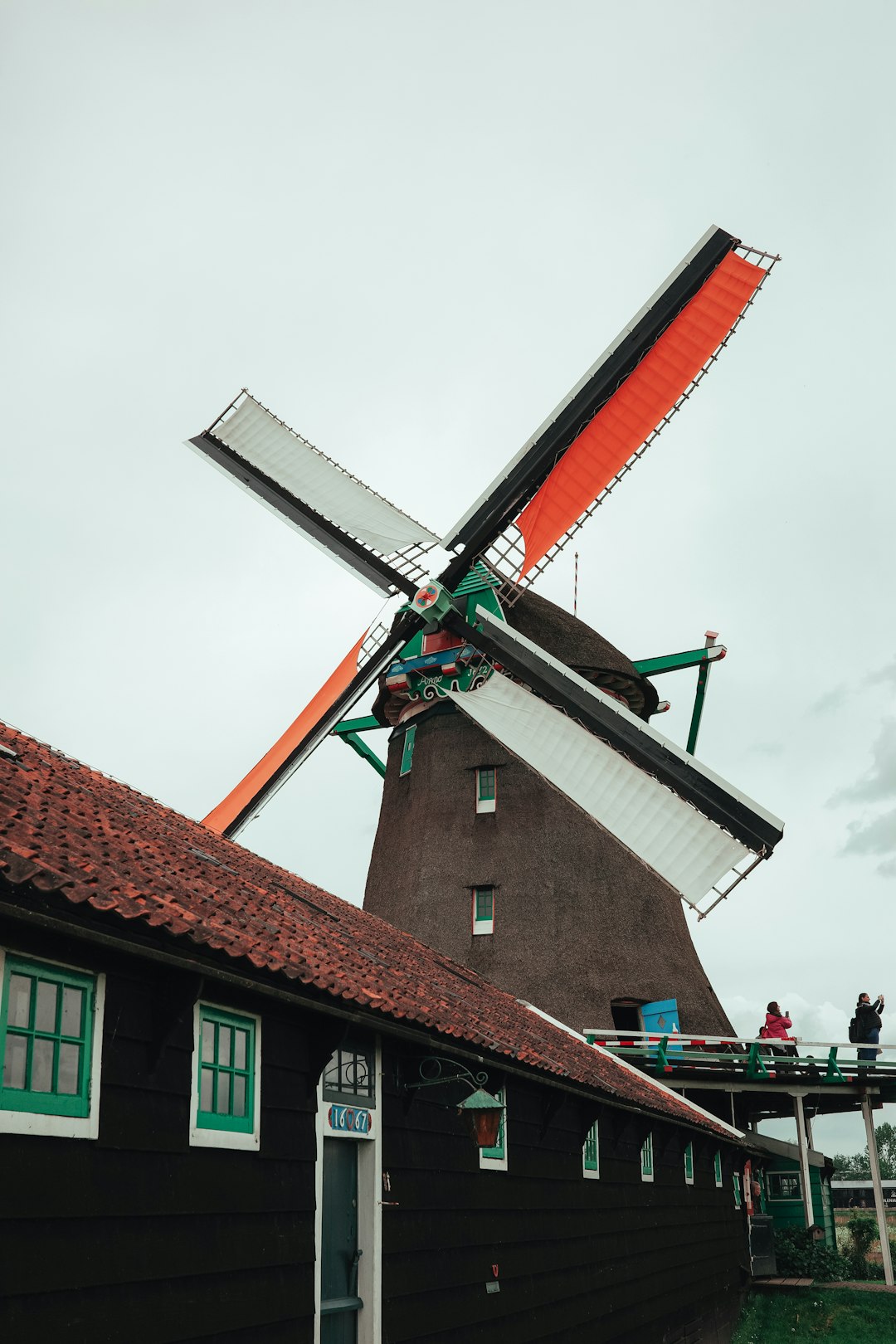 DutchStrategy White Paper